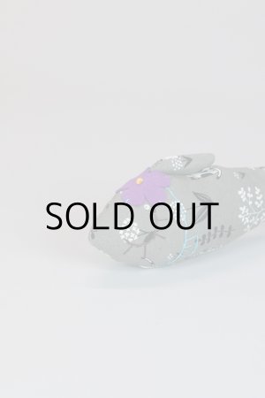 画像1: ‘ Madam Junko’のオーガニック・キャットニップ お魚 《野原の猫》