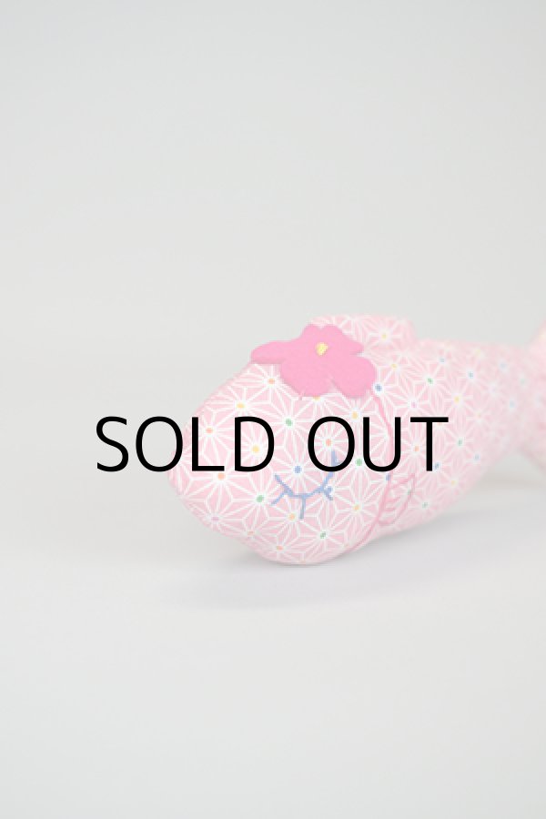 画像1: ‘ Madam Junko’のオーガニック・キャットニップ お魚 《ピンク地に麻の葉模様》