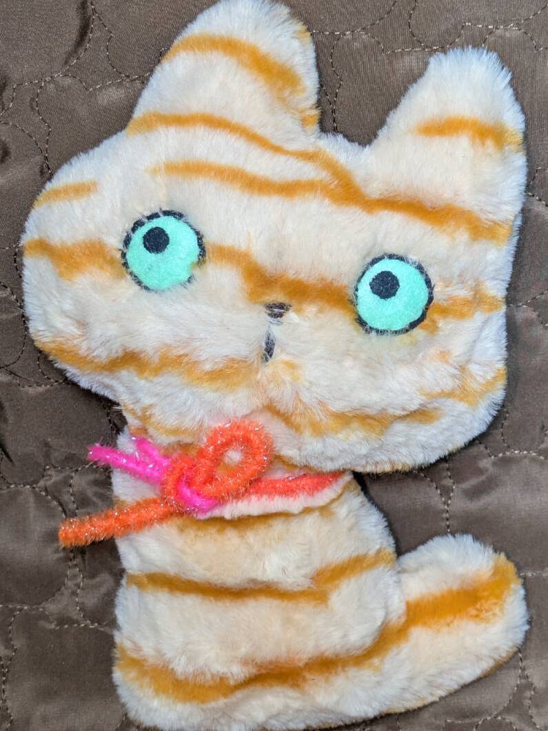 画像1: ‘ Madam Noir’のオーガニック・キャットニップ・茶虎猫の《ちゃ太郎》（ブティック卑弥呼）